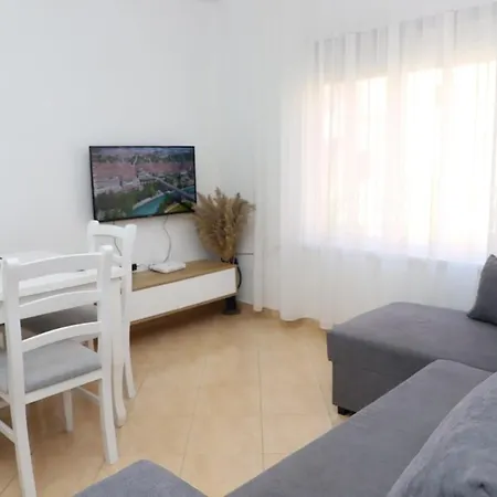 Apartment Ramona